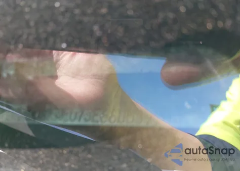 2006 Ford Explorer Xlt from USA, damaged, VIN 1FMEU73E66UB39704